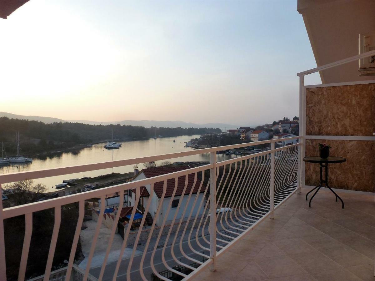 Apartmani Slavica Sibenik Exterior photo