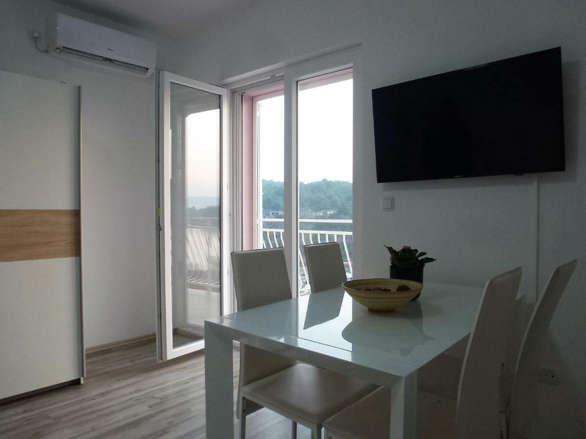 Apartmani Slavica Sibenik Exterior photo